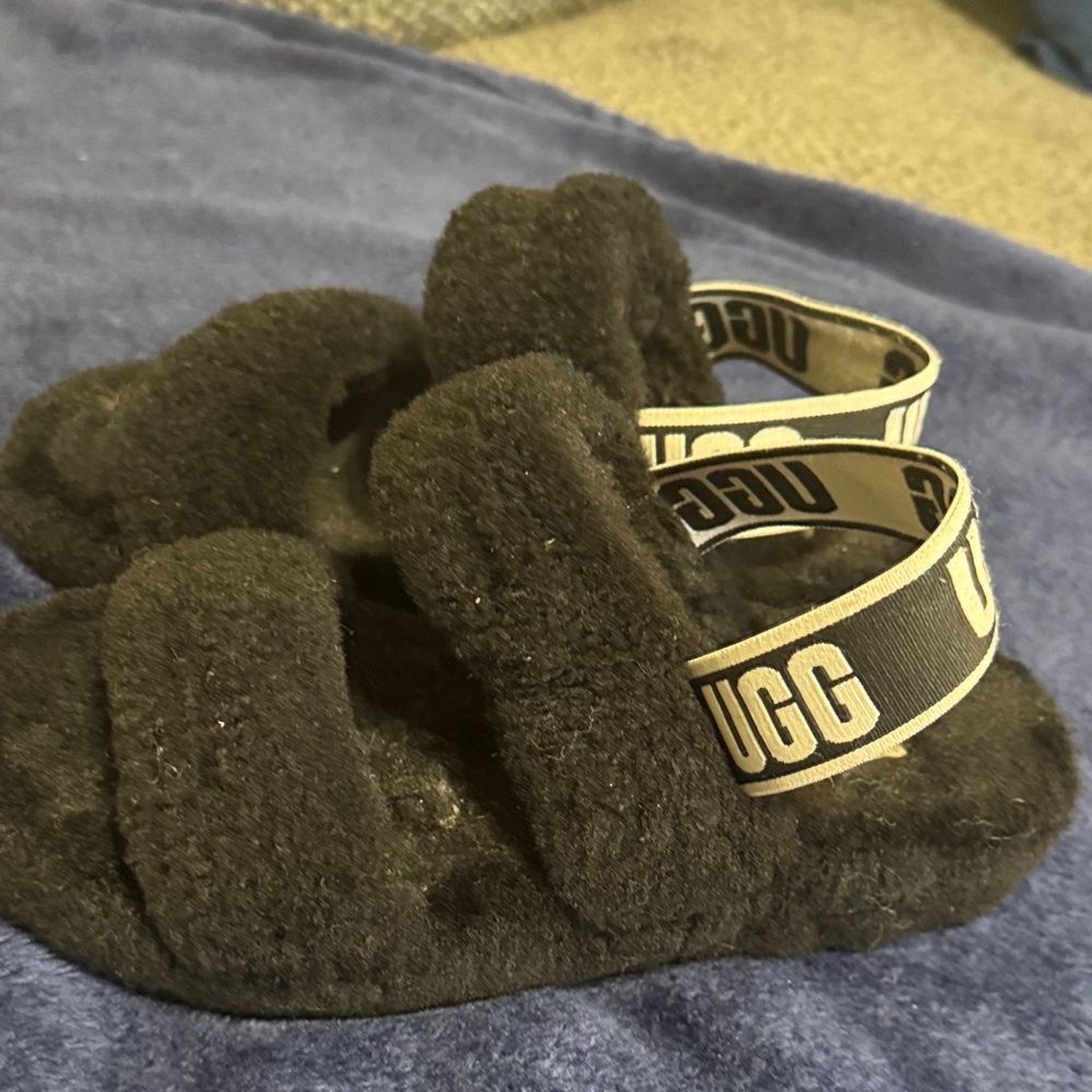 UGG Black Fluffy Slippers